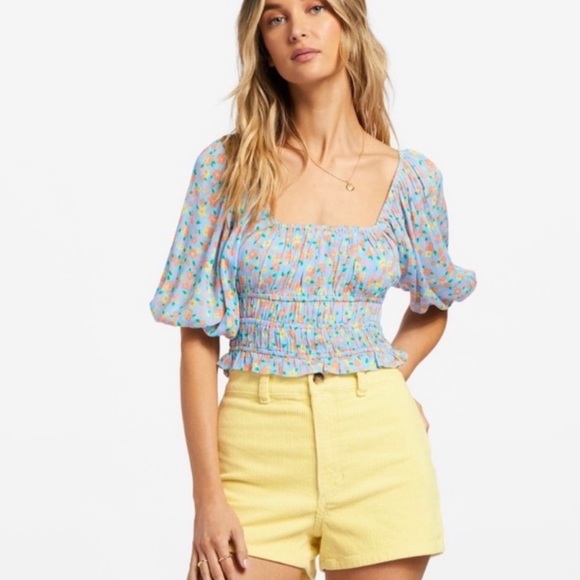 ๐ฅ๐ฅBILLABONG - KEEP DREAMING CROP TOP๐ฅ๐ฅ - Picture 6 of 10